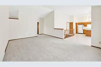 10 Wynbrook Circle, Madison, WI 53704 - Photo 4