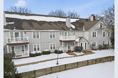 802 Kottke Drive #8, Madison, WI 53719 - Photo 2