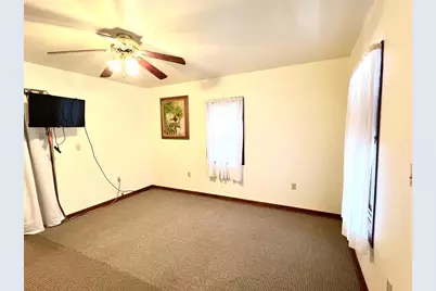 110 3rd Street, Elroy, WI 53929 - Photo 10