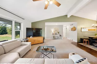 64 Oakland Road, Cambridge, WI 53523 - Photo 12