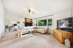 64 Oakland Rd, Cambridge, WI 53523 - Photo 10