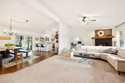 64 Oakland Road, Cambridge, WI 53523 - Photo 16