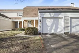 7372 Old Sauk Rd, Madison, WI 53717 - Photo 8