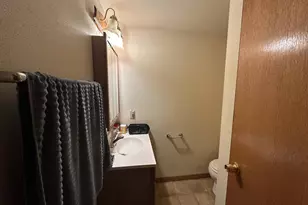 328 Vernon Ave, Beloit, WI 53511 - Photo 30