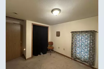 328 Vernon Avenue, Beloit, WI 53511 - Photo 32