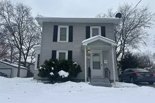 328 Vernon Ave, Beloit, WI 53511 - Photo 2