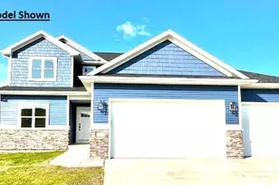 1304 Michelle Ln, Cottage Grove, WI 53527 - Photo 2