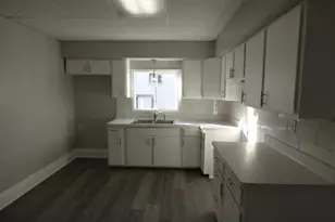 951 Highland Ave, Beloit, WI 53511 - Photo 12