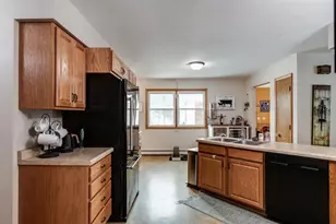 N6646 Fawn Cir, Pardeeville, WI 53954 - Photo 28