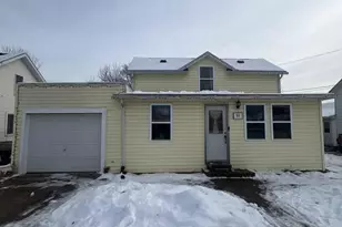 511 N Glendale Ave, Tomah, WI 54660 - Photo 2