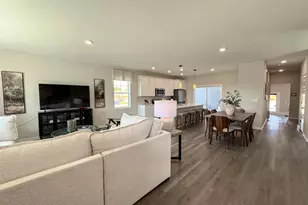 545 Trysil Aly N, Stoughton, WI 53589 - Photo 2