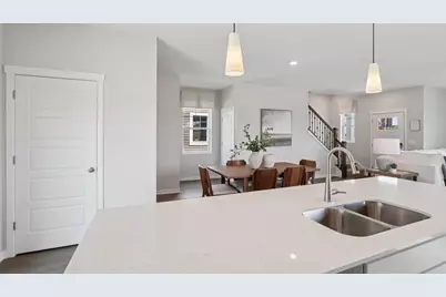 541 Trysil Aly N, Stoughton, WI 53589 - Photo 16