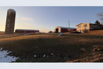 24381 N Irish Ridge Road, Boscobel, WI 53805 - Photo 2