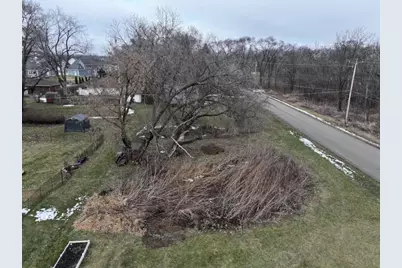 N53 W23713 Ervins Place, Sussex, WI 53089 - Photo 8