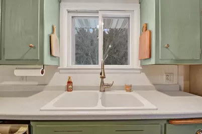 209 W Chestnut Street, Pardeeville, WI 53934 - Photo 10