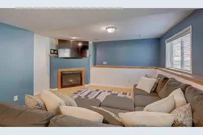 701 Killian Trail, Cottage Grove, WI 53527 - Photo 30