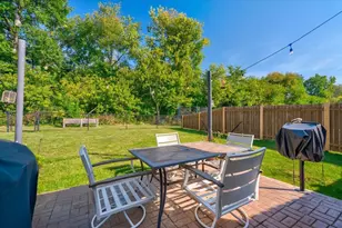 701 Killian Trail, Cottage Grove, WI 53527 - Photo 4