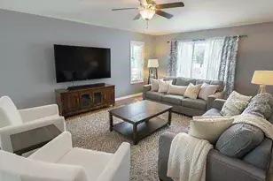 701 Killian Trail, Cottage Grove, WI 53527 - Photo 10