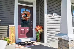 2186 Rosenberg Ln, Sun Prairie, WI 53590 - Photo 2