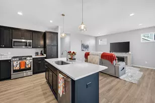 2186 Rosenberg Ln, Sun Prairie, WI 53590 - Photo 8