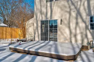 5215 Manitowoc Pkwy, Madison, WI 53705 - Photo 32