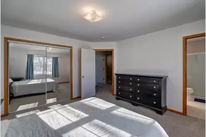 5215 Manitowoc Parkway, Madison, WI 53705 - Photo 18