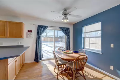 5215 Manitowoc Parkway, Madison, WI 53705 - Photo 8