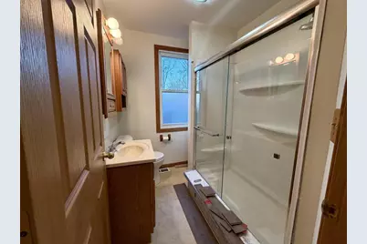 835 E Homeland Court, Beloit, WI 53511 - Photo 10