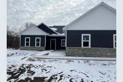 190 Deerrun Drive, Fall River, WI 53932 - Photo 2