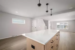 5314 Athlone Rd, Fitchburg, WI 53711 - Photo 6