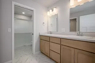 11 Spittlebug Cir, Madison, WI 53718 - Photo 8