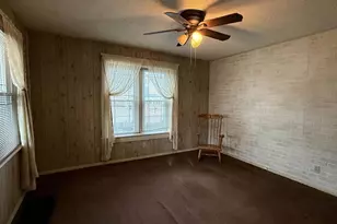 1203 Vine St, Beloit, WI 53511 - Photo 8