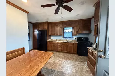 1203 Vine Street, Beloit, WI 53511 - Photo 4