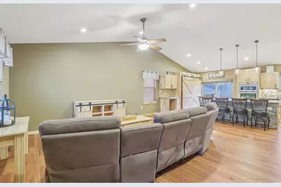 W10675 Wildenberg Drive, Lodi, WI 53555 - Photo 8