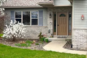 W10675 Wildenberg Dr, Lodi, WI 53555 - Photo 2