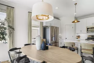 2753 Wayfair St, Fitchburg, WI 53711 - Photo 8