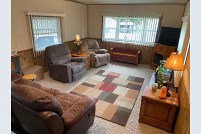 125 Falling Creek Circle #125, Janesville, WI 53548 - Photo 6