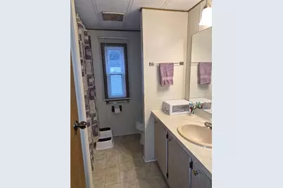 125 Falling Creek Circle #125, Janesville, WI 53548 - Photo 14