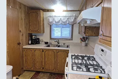 125 Falling Creek Circle #125, Janesville, WI 53548 - Photo 10