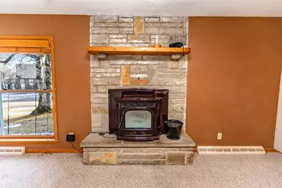 308 W Division Street, Ridgeville, WI 53533 - Photo 6