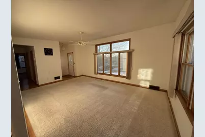 219 W Commerce Street, Mineral Point, WI 53565 - Photo 8