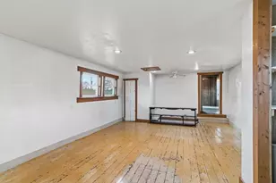 212 E Carroll St, Portage, WI 53901 - Photo 26