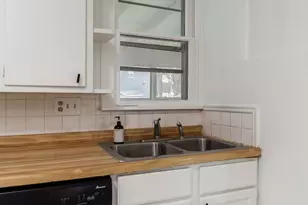 1015 Prairie Ave, Beloit, WI 53511 - Photo 26