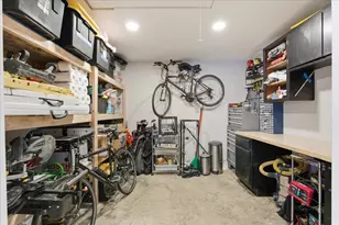 4218 Warwick Way, Madison, WI 53711 - Photo 30