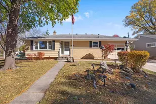 4417 Barby Ln, Madison, WI 53704 - Photo 2