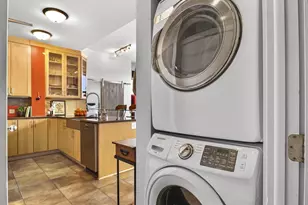 123 N Blount Street, Madison, WI 53703 - Photo 16