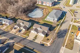 205 Parador Pl, Cottage Grove, WI 53527 - Photo 20