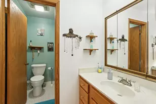 3108 Creekview Dr, Middleton, WI 53562 - Photo 20