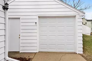 1113 North St, Beloit, WI 53511 - Photo 38