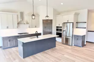 477 Foxfield Ct, Oregon, WI 53575 - Photo 12